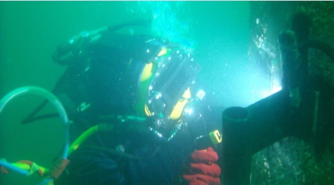 Solda em estrutura submersa