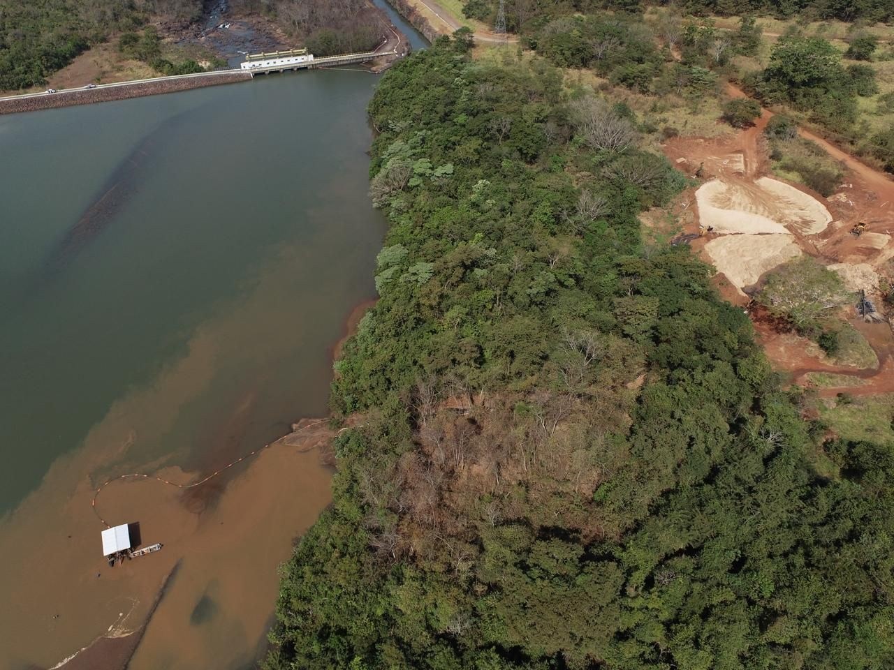 Desassoreamento de reservatório
